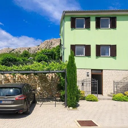 Apartament House Zrile With Garden And Jacuzzi Baška